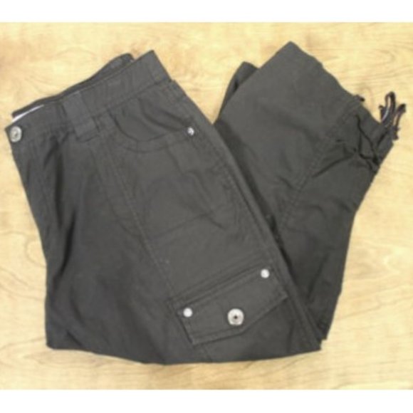 Cato Pants - Cato Black Capri Pants Roll-up Cargo Bow Trim Sz 6